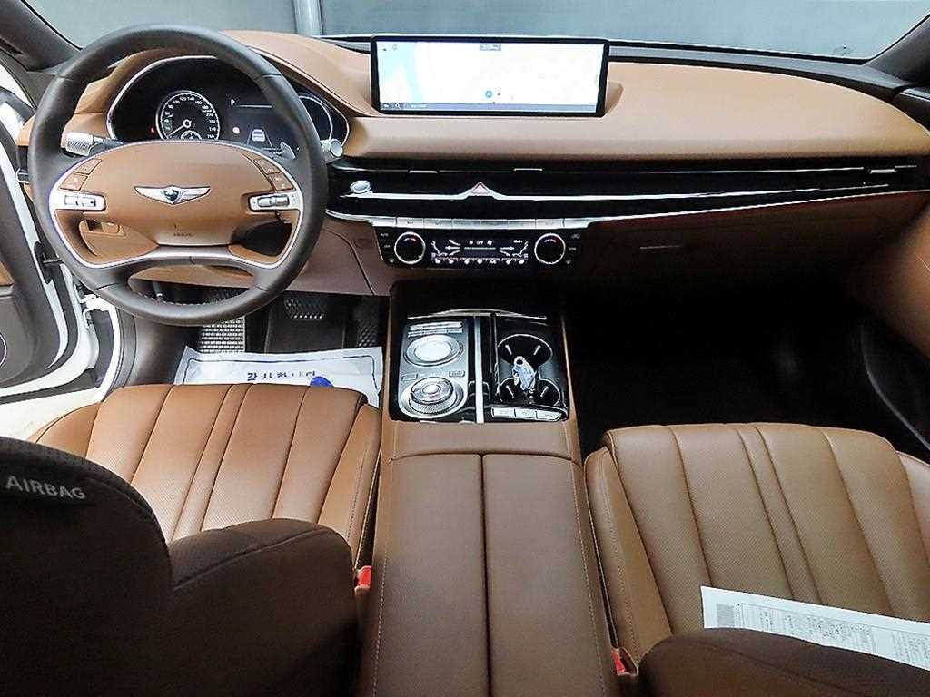 Genesis G80 - Vista 7