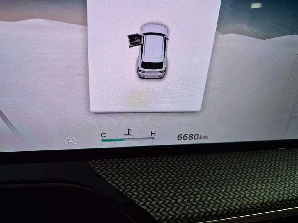 Genesis GV80 - Vista 9