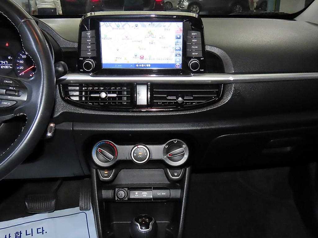 KIA Morning - Vista 11