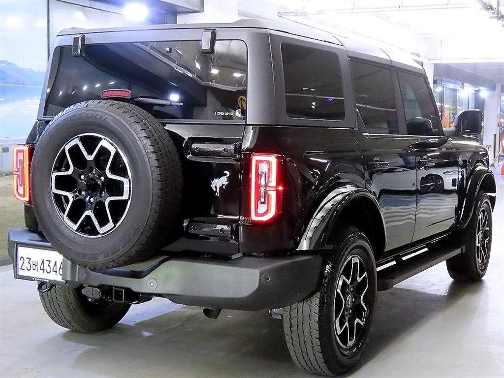 Ford Bronco - Vista 4