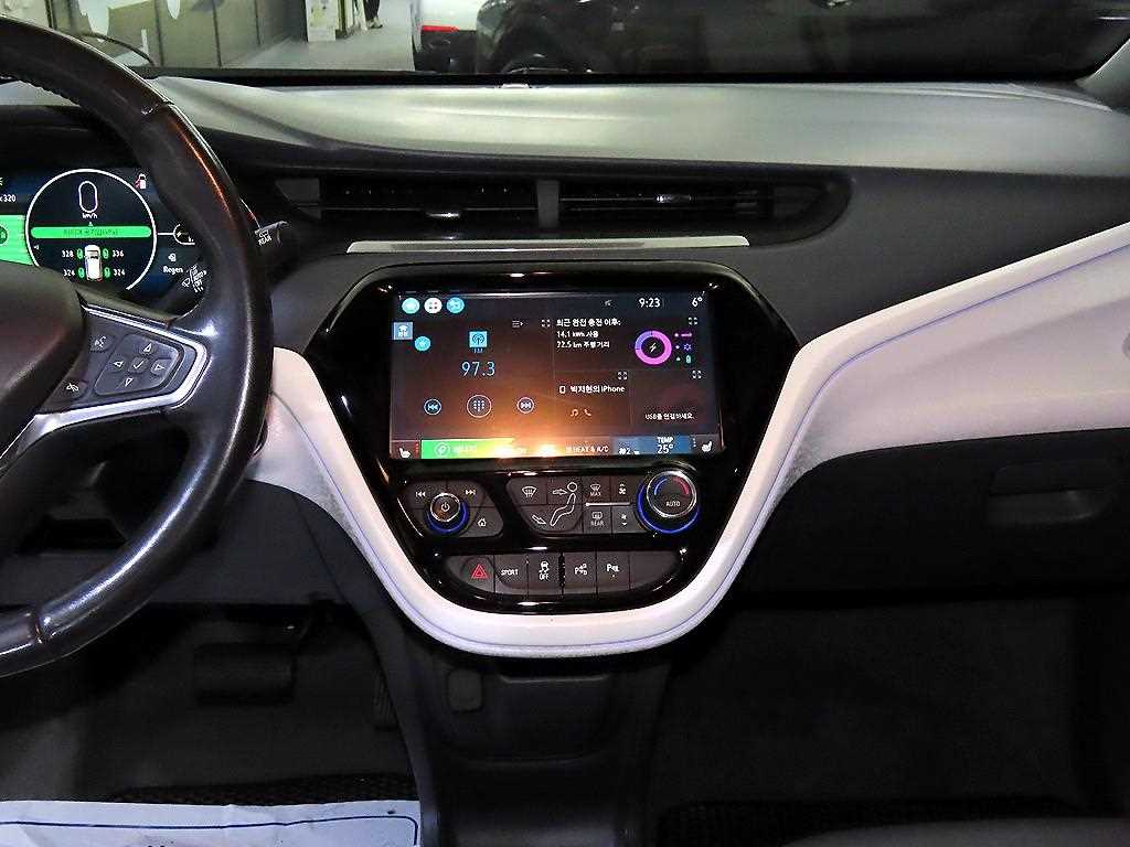 Chevrolet Bolt - Vista 11