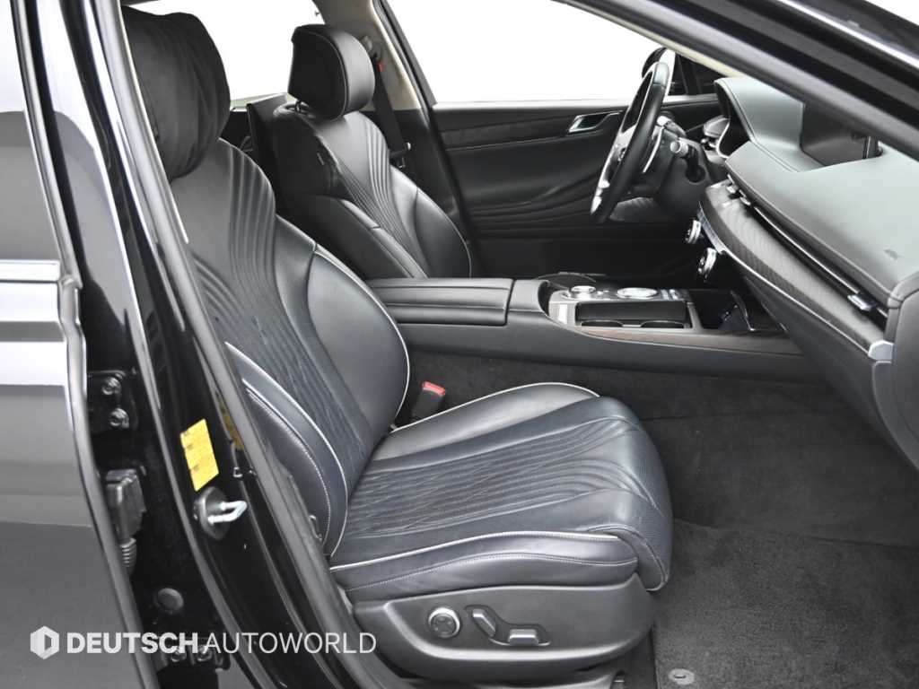 Genesis G80 - Vista 10