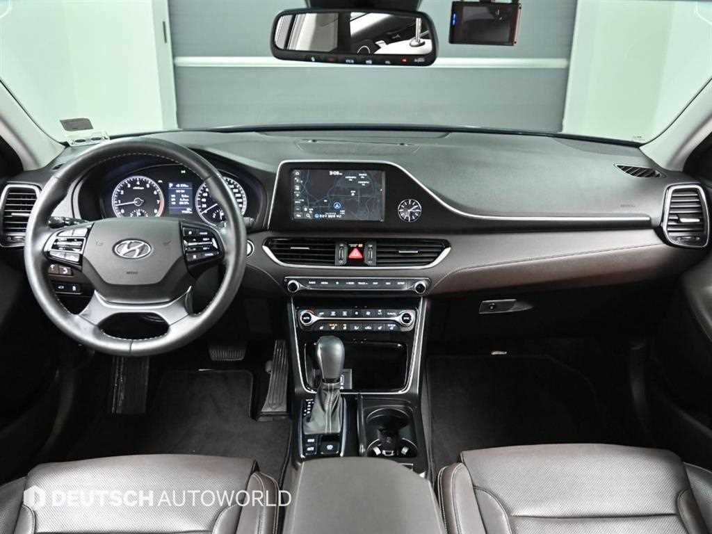 HYUNDAI Grandeur - Vista 7