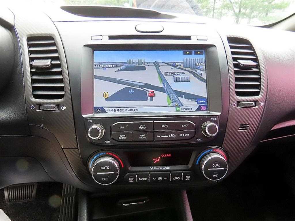 KIA K3 2015 Blanco - Importación desde Corea - HF Imports Iquique - Foto 13