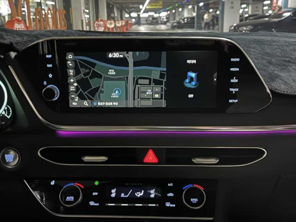 HYUNDAI Sonata - Vista 9