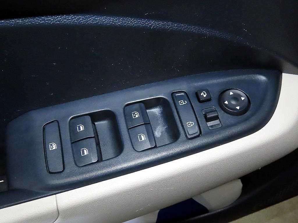 HYUNDAI Venue 2022 - Importación desde Corea - HF Imports Iquique - Foto 13