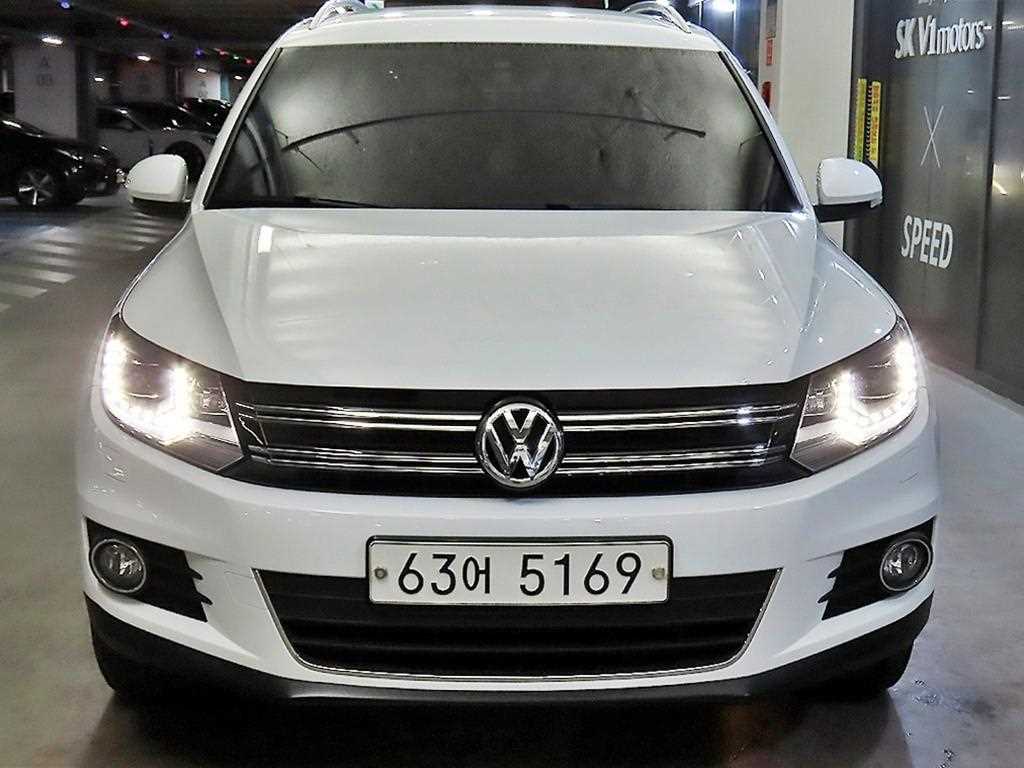 Volkswagen Tiguan - Vista 2