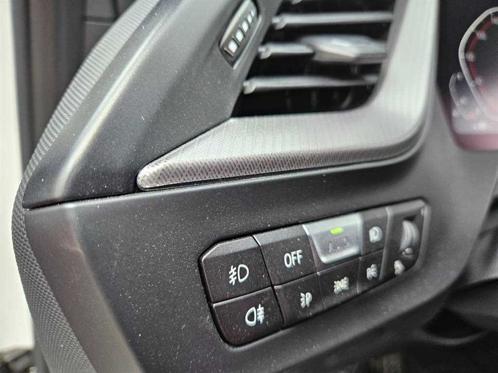 BMW 1 series - Vista 10