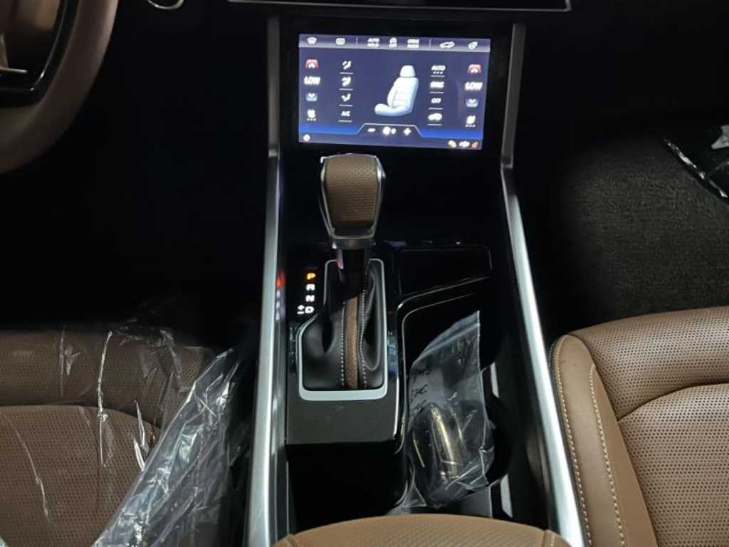 Ssangyong Torres - Vista 11