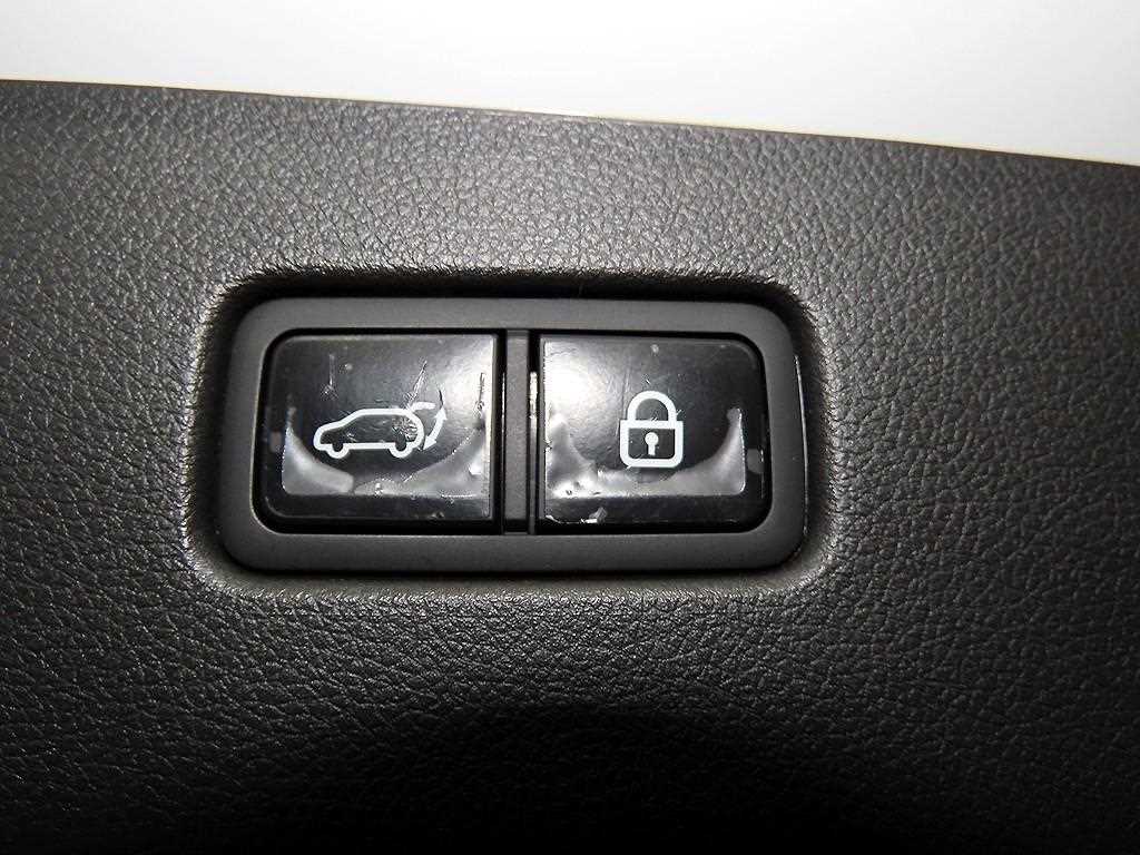 Genesis GV70 2021 Blanco - Importación desde Corea - HF Imports Iquique - Foto 16