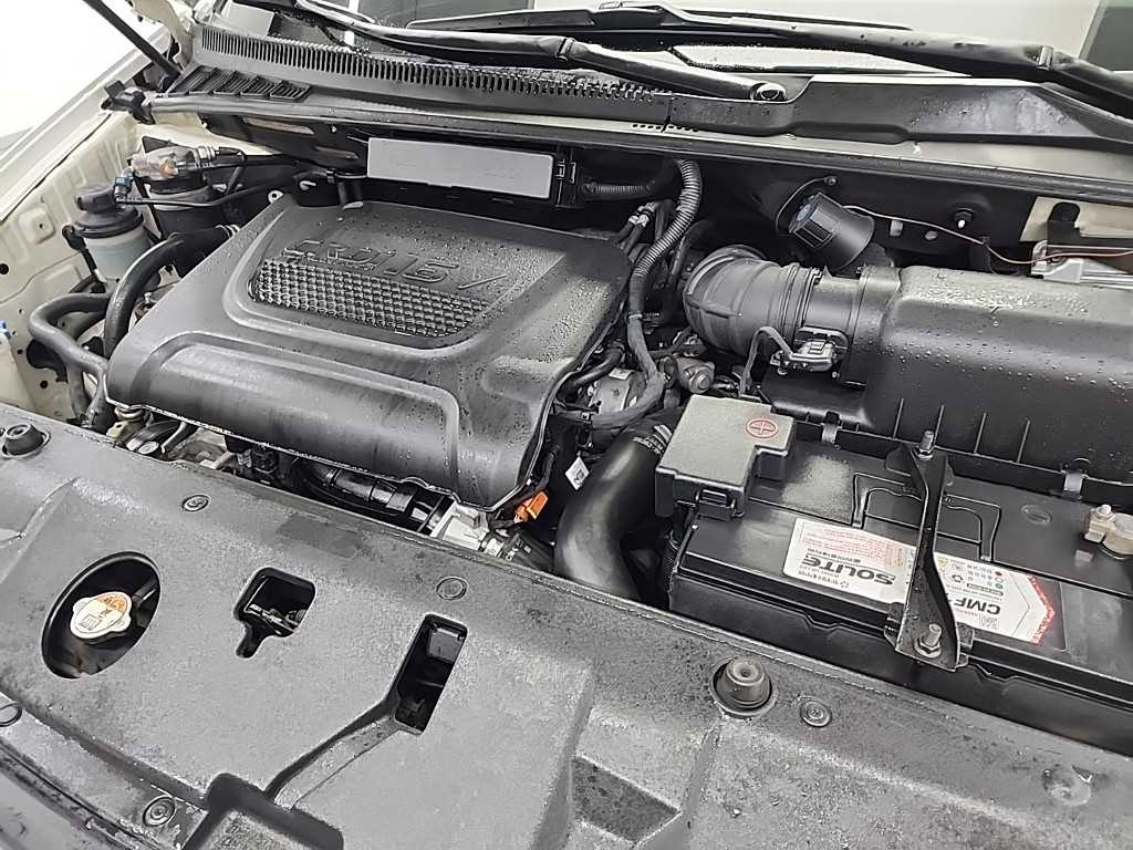 KIA Carnival - Vista 5