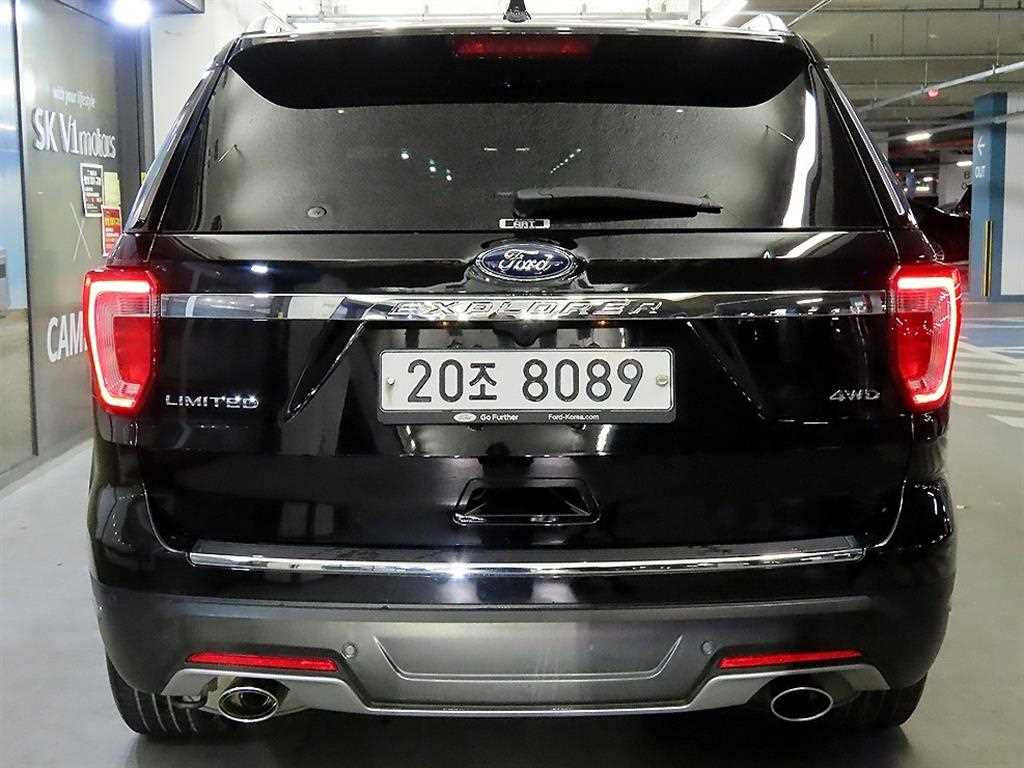 Ford Explorer - Vista 5