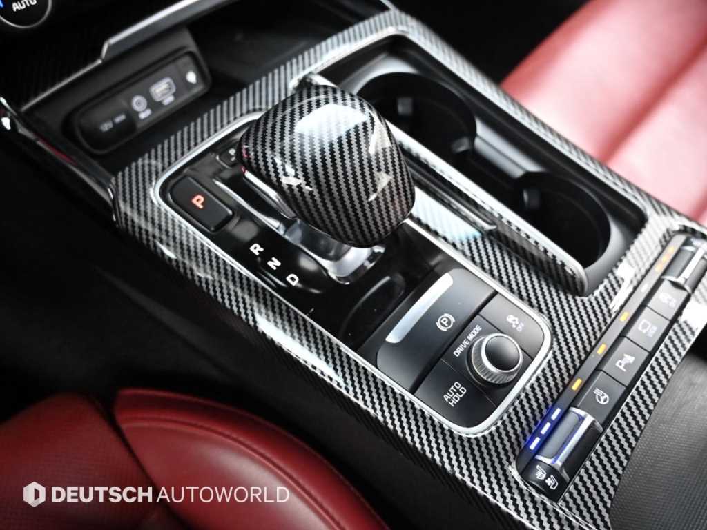 KIA Stinger - Vista 9