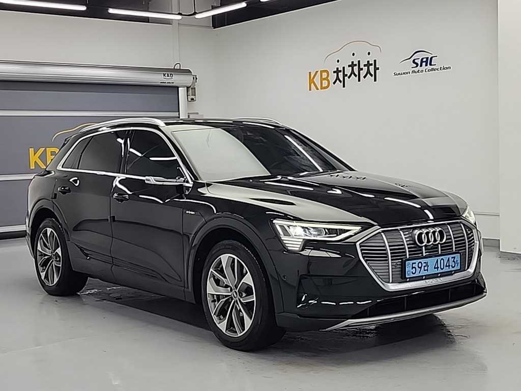 Audi e-Tron - Vista 4