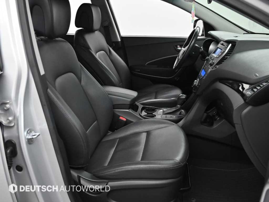 HYUNDAI Santa Fe - Vista 10