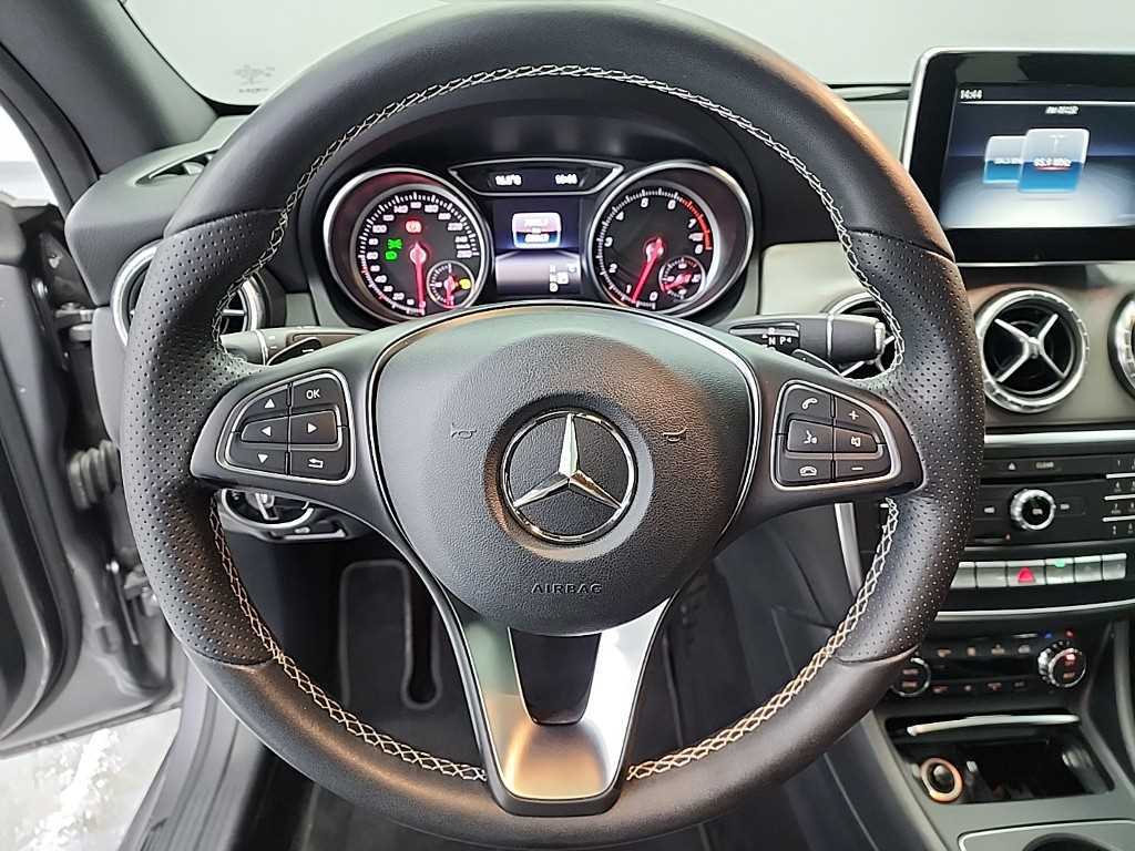 Mercedes Benz CLA Class - Vista 9