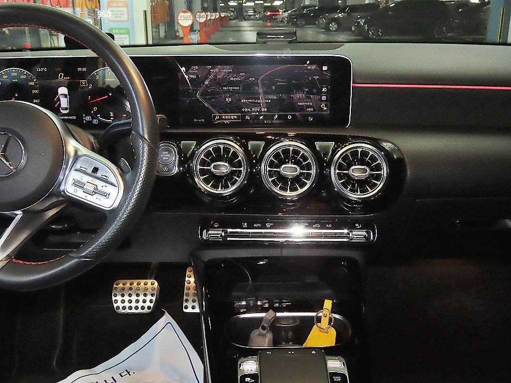 Mercedes Benz A Class - Vista 11