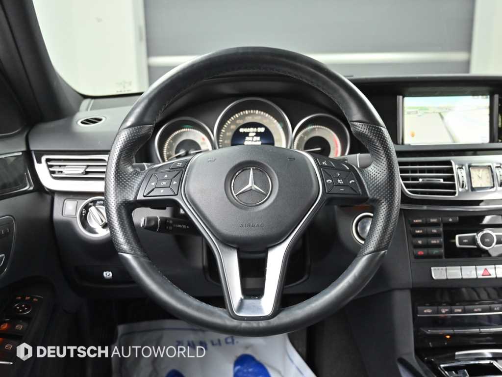 Mercedes Benz E class 2014 Plateado - Importación desde Corea - HF Imports Iquique - Foto 13