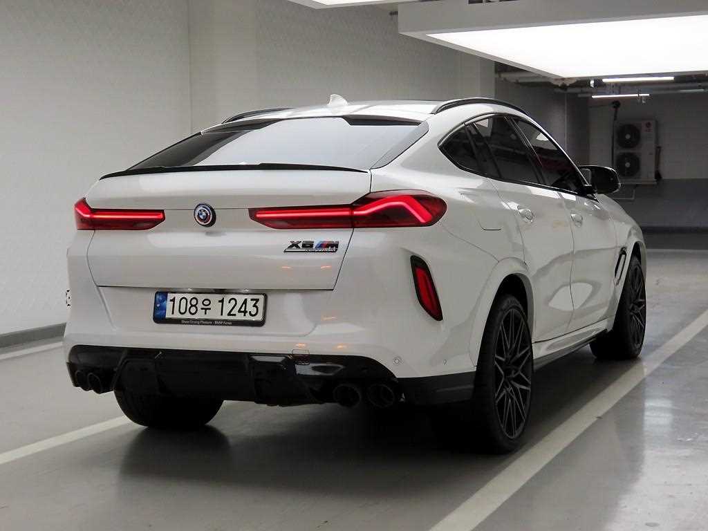 BMW X6M - Vista 4