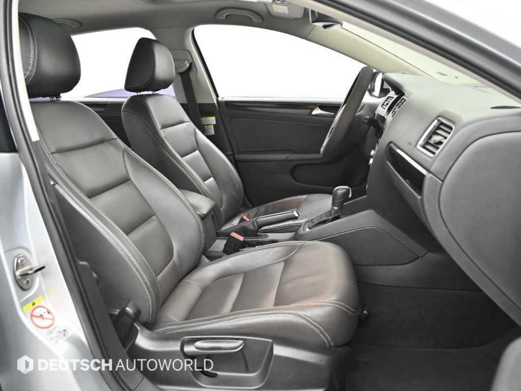 Volkswagen Jetta - Vista 10