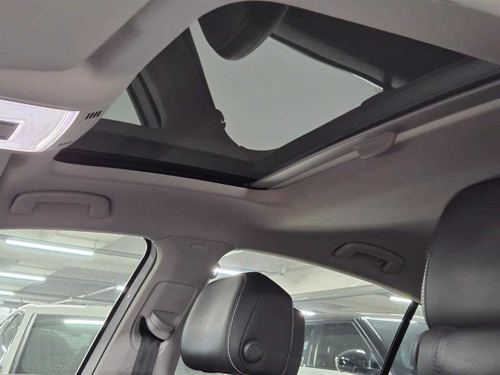 Volkswagen Passat 2022 Blanco - Importación desde Corea - HF Imports Iquique - Foto 13