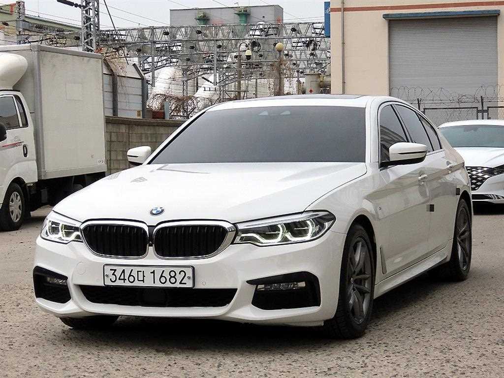 BMW 5 Series 2018 Blanco - Importación desde Corea - HF Imports Iquique - Foto 1