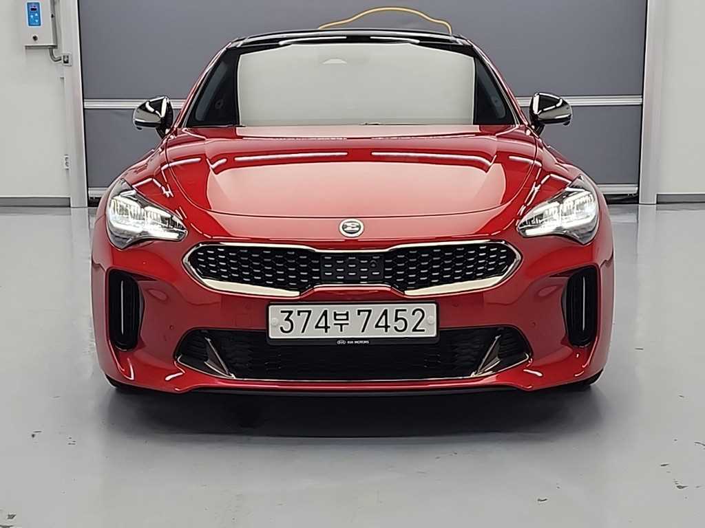 KIA Stinger - Vista 2