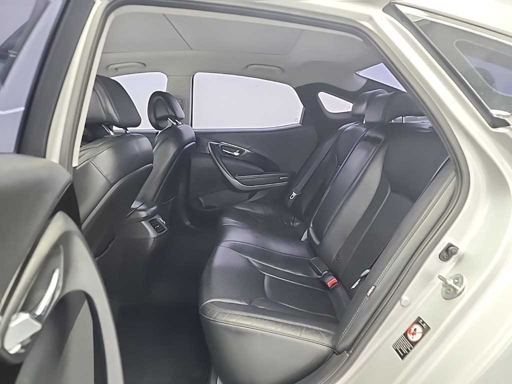 HYUNDAI Grandeur - Vista 12