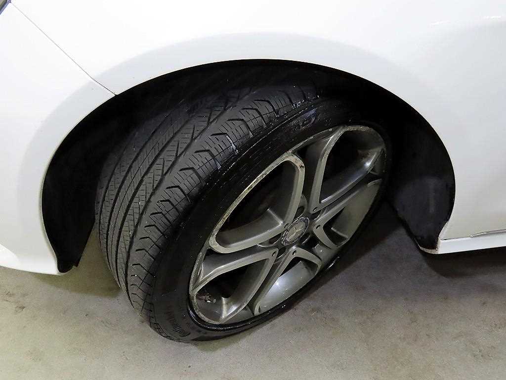 Mercedes Benz E class 2015 Blanco - Importación desde Corea - HF Imports Iquique - Foto 20