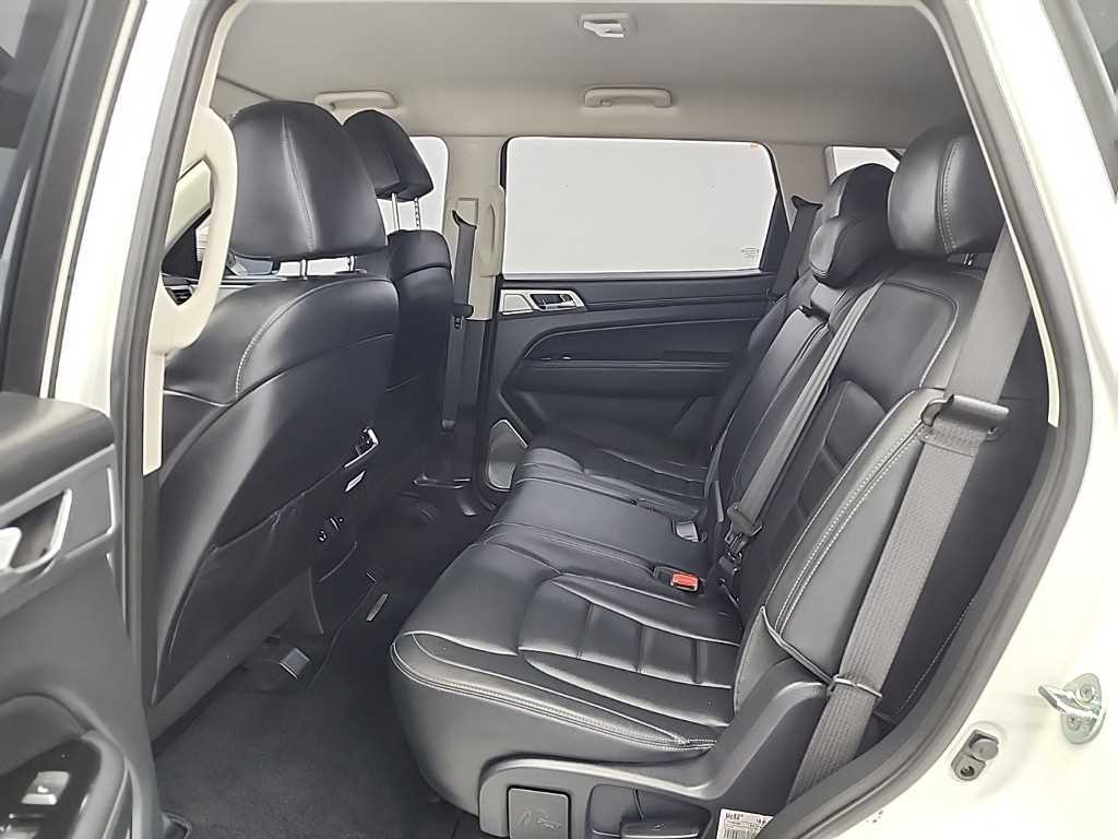 Ssangyong Rexton - Vista 12