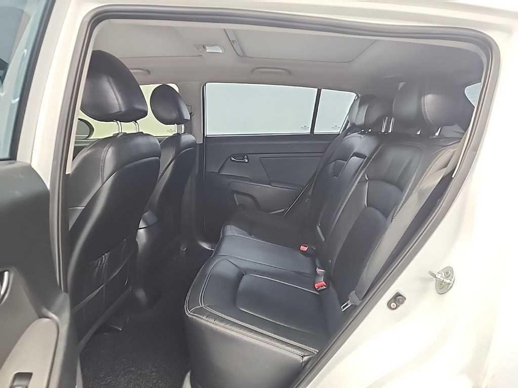 KIA Sportage - Vista 12