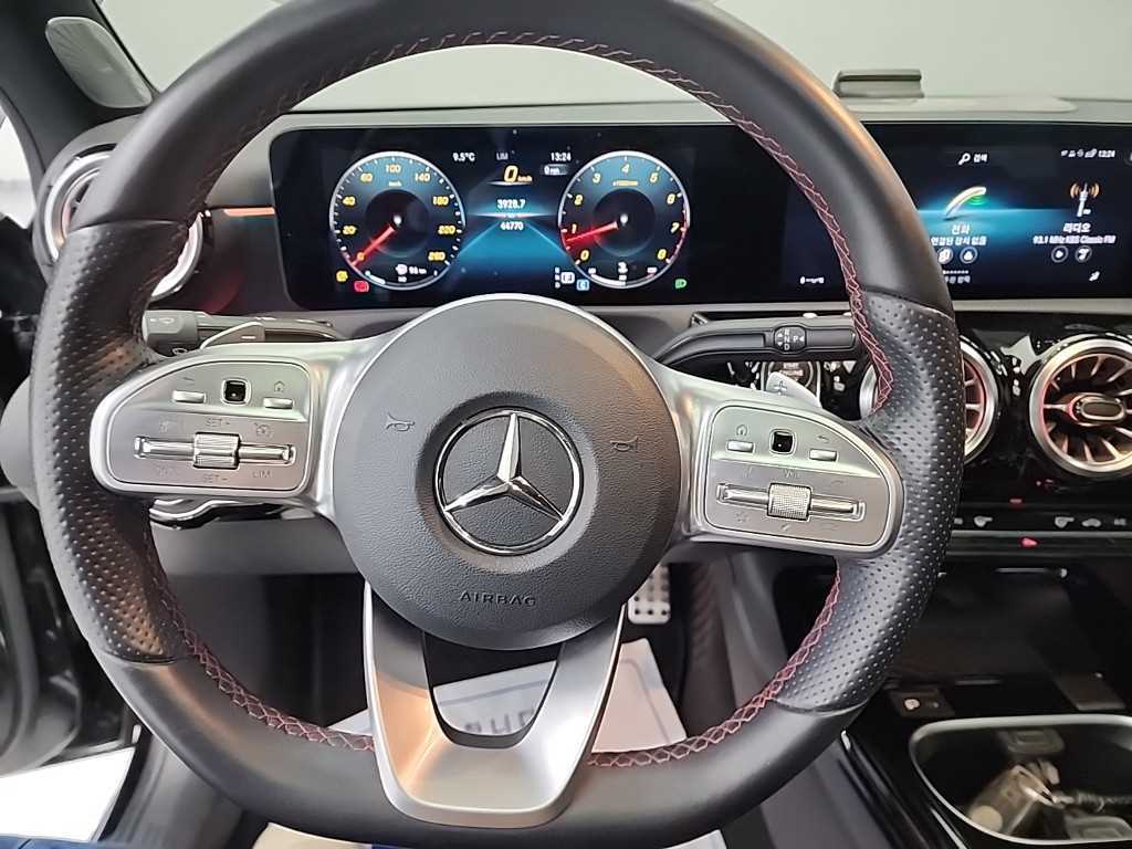 Mercedes Benz A Class - Vista 9