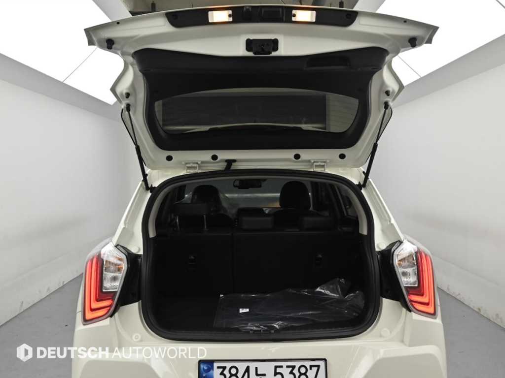 Ssangyong Tivoli 2024 Blanco - Importación desde Corea - HF Imports Iquique - Foto 19