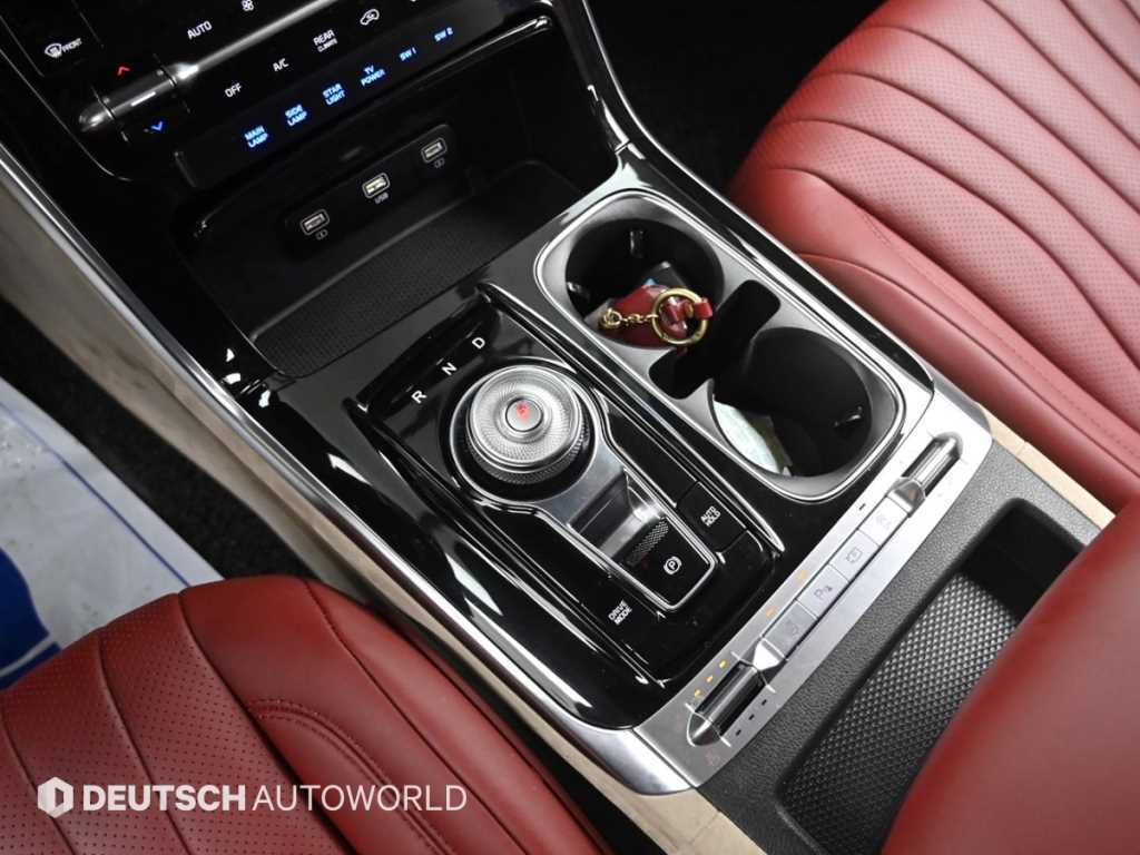 KIA Carnival - Vista 9