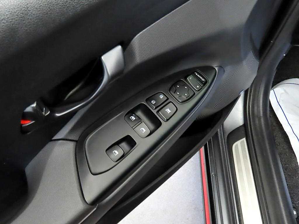 HYUNDAI Veloster 2019 Gris - Importación desde Corea - HF Imports Iquique - Foto 16