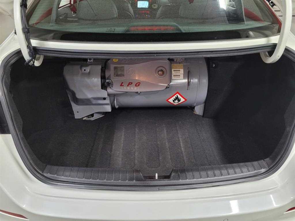 KIA K5 2015 Blanco - Importación desde Corea - HF Imports Iquique - Foto 18