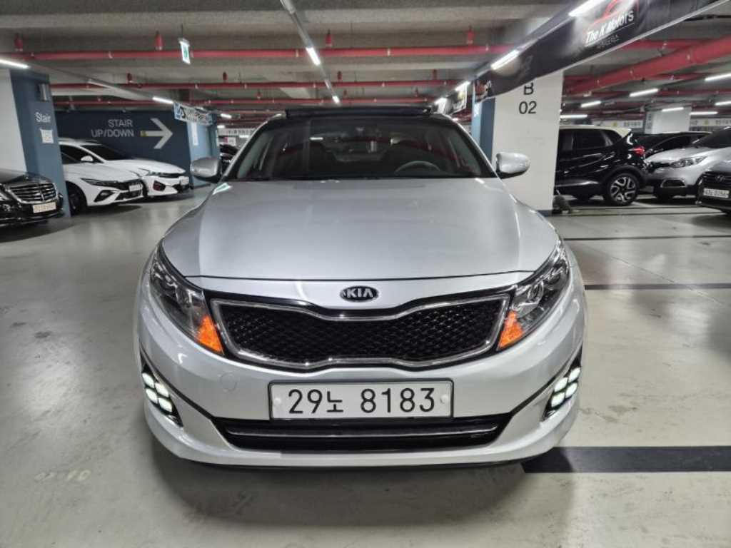 KIA K5 - Vista 2