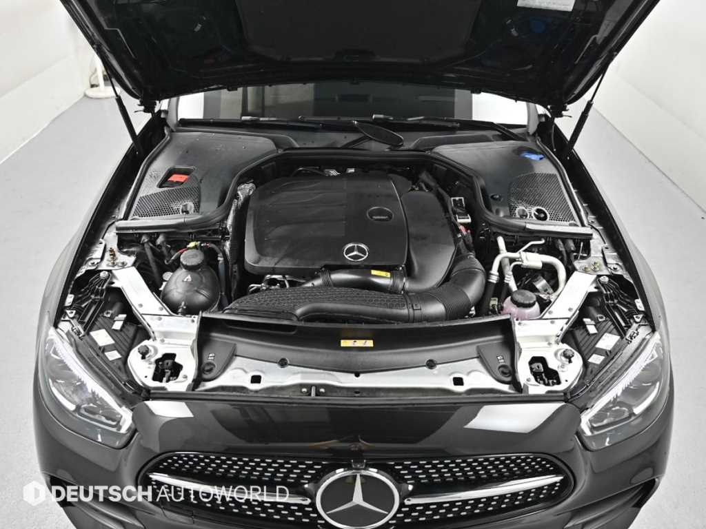 Mercedes Benz E class - Vista 6