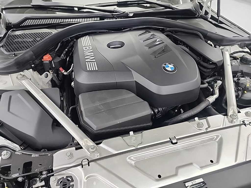 BMW 4 Series - Vista 5