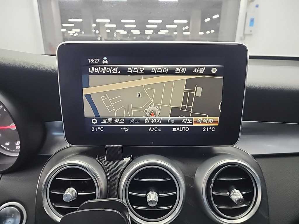 Mercedes Benz GLC Class 2019 Blanco - Importación desde Corea - HF Imports Iquique - Foto 15