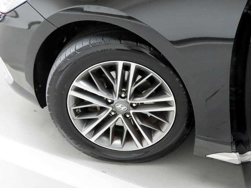 HYUNDAI Grandeur 2018 Negro - Importación desde Corea - HF Imports Iquique - Foto 19