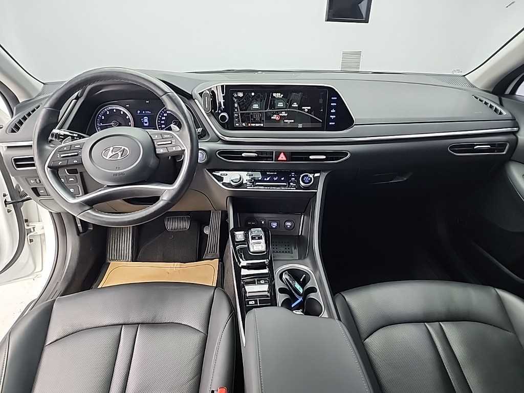 HYUNDAI Sonata - Vista 7