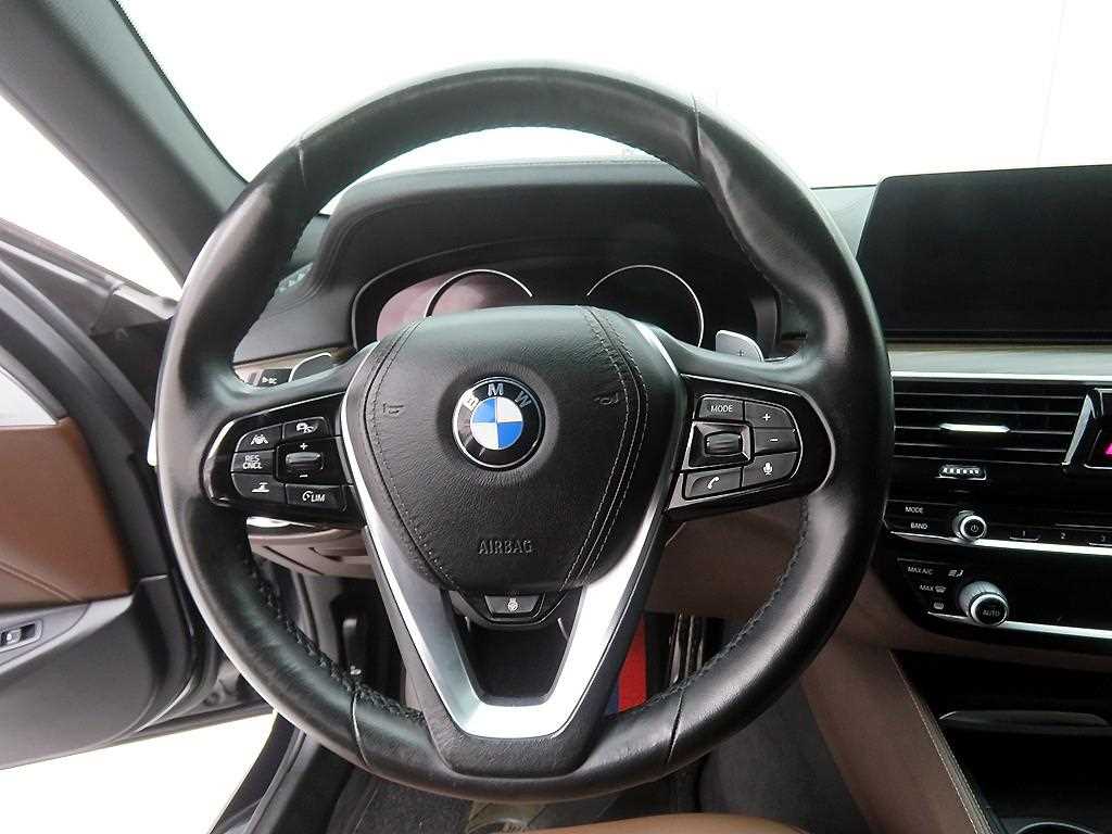 BMW 5 Series - Vista 10