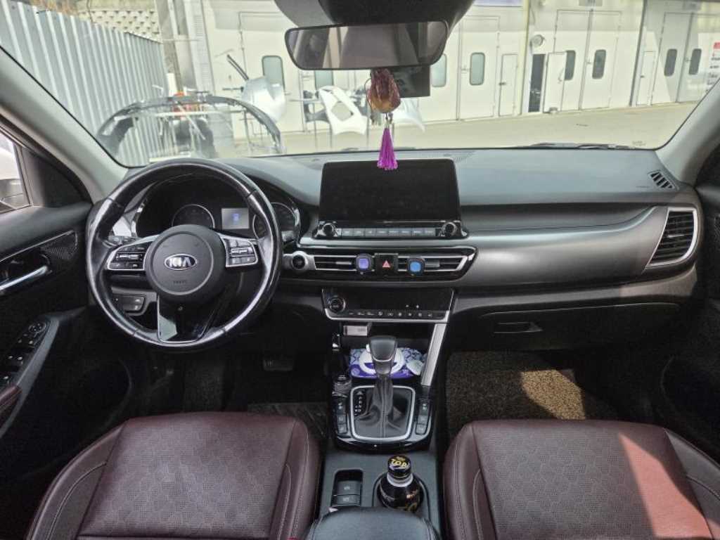 KIA Seltos 2020 Blanco - Importación desde Corea - HF Imports Iquique - Foto 1