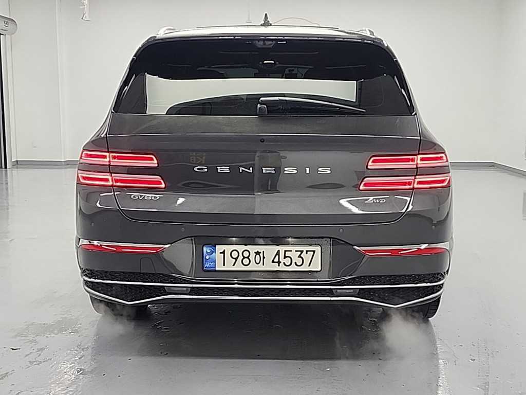 Genesis GV80 - Vista 3