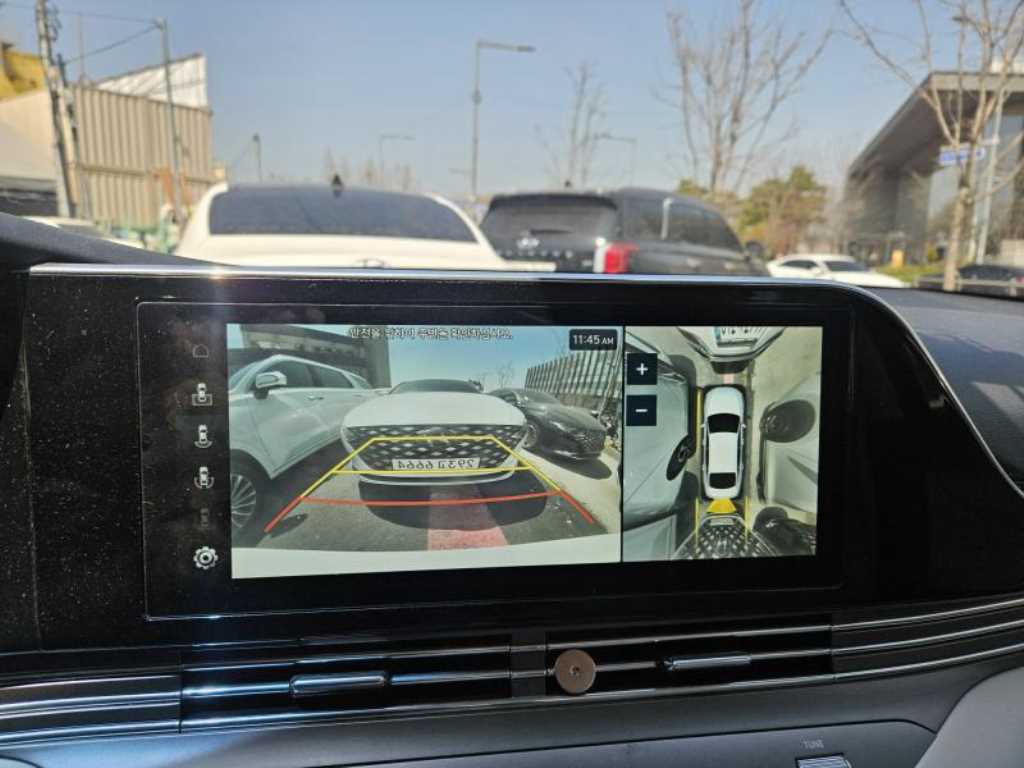 HYUNDAI Grandeur - Vista 7