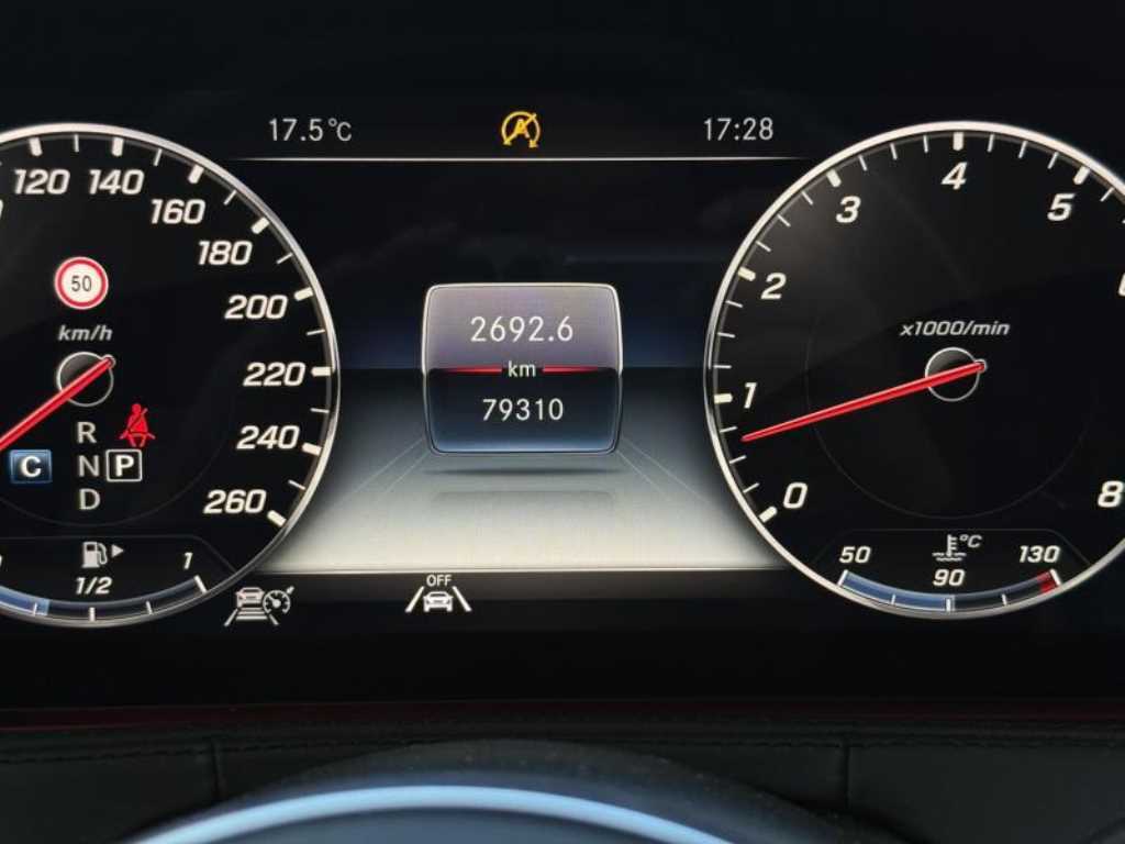 Mercedes Benz S Class - Vista 6