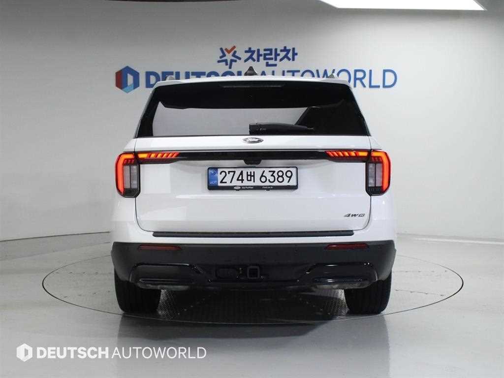 Ford Explorer - Vista 4