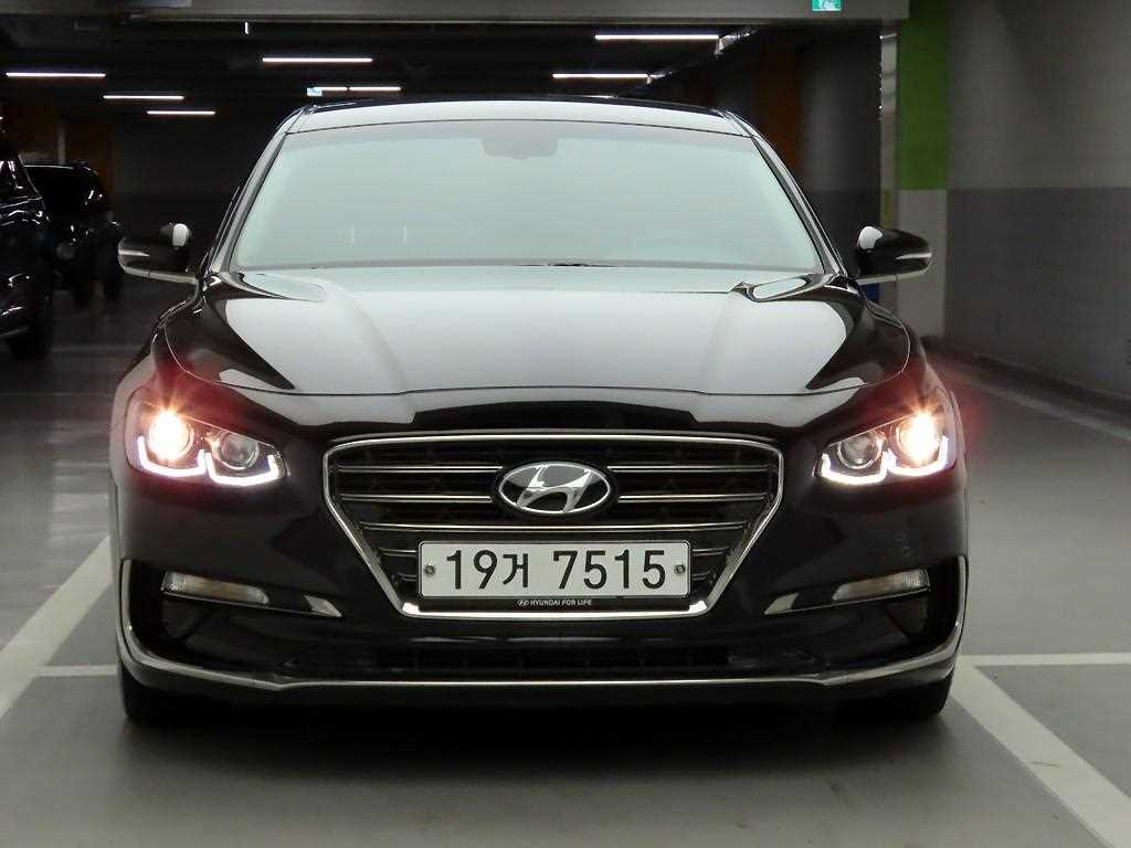 HYUNDAI Grandeur 2018 Negro - Importación desde Corea - HF Imports Iquique - Foto 1