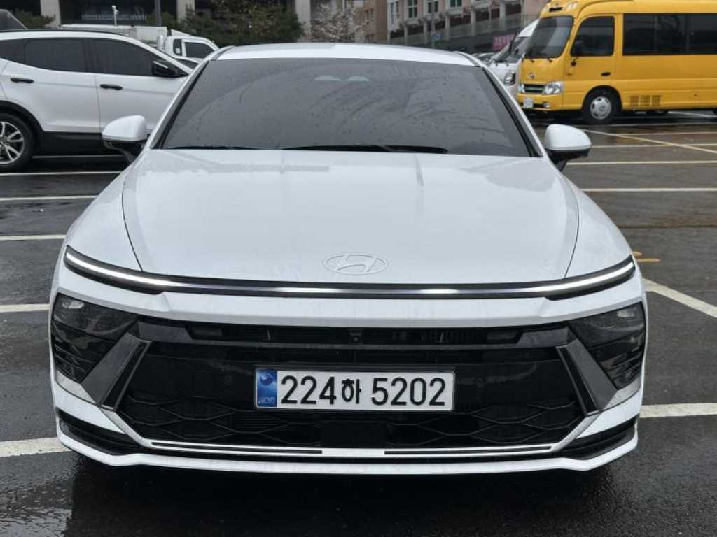 HYUNDAI Sonata 2024 Blanco - Importación desde Corea - HF Imports Iquique - Foto 1